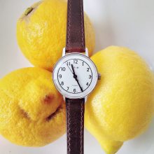 Stylish ladies wristwatch Prim